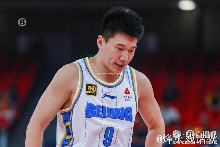 雷蒙出战21分钟，高效砍下9分3篮板1助攻1盖帽